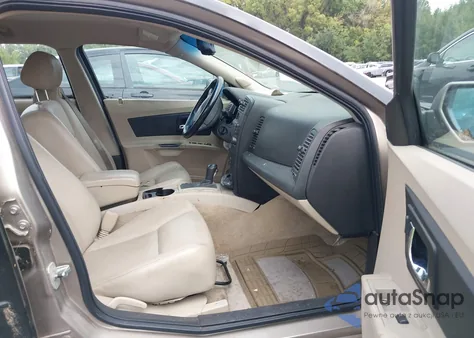 2004 Cadillac Cts Standard from USA, damaged, VIN 1G6DM577640108279